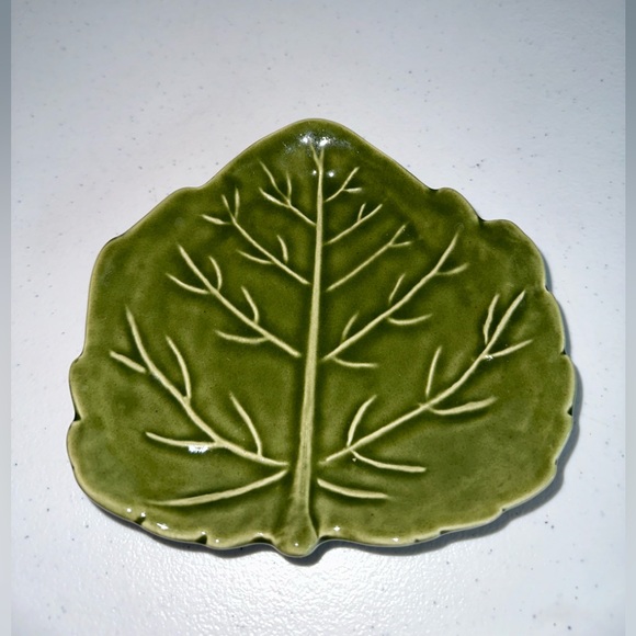 COPY - Barbara Eigen Crate & Barrel Leaf Shaped Appetizer Set of 4 Different Co… - Picture 7 of 15